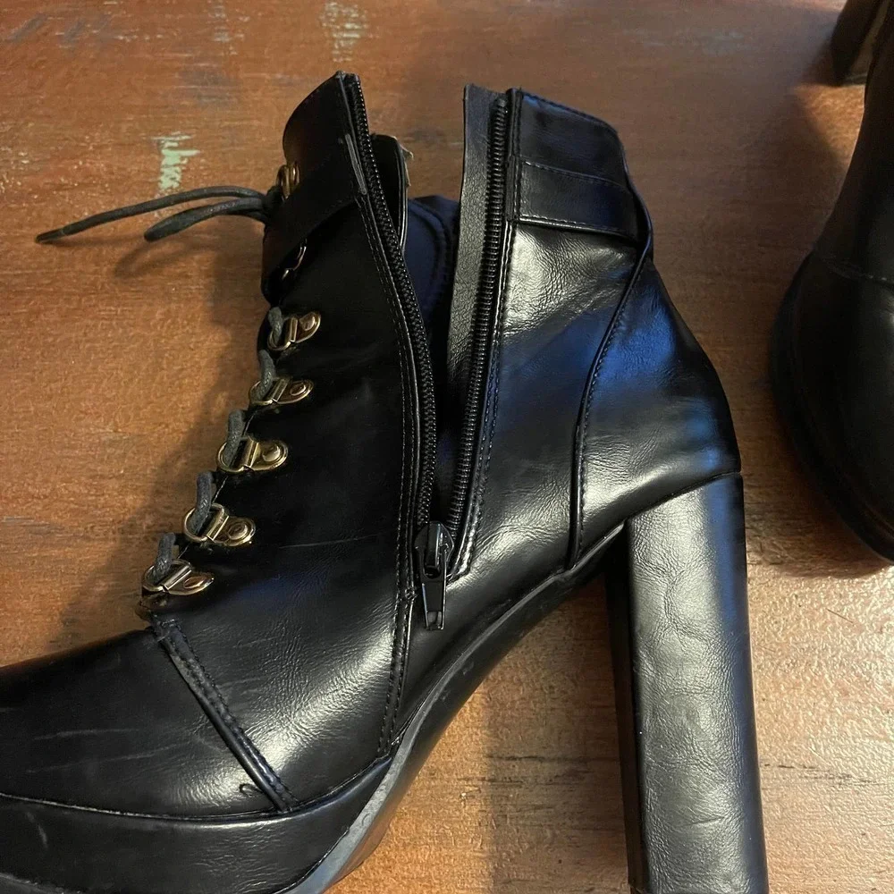 ShoeDazzle High Heels Ankle Boots Sz 9 - Picture 5 of 10